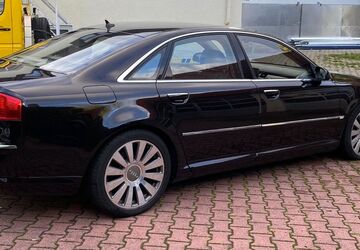 Audi A8 198.000 km 11.900 &euro; Bad Homburg 61352