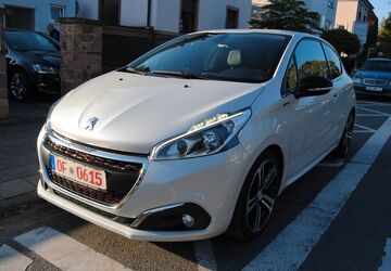 Peugeot 208 137.550 km 9.180 &euro; Dreieich 63303