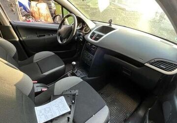 Peugeot 207 189.000 km 999 &euro; Darmstadt 64293