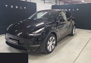 Tesla Model Y 90.218 km 32.300 &euro; Hanau 63457