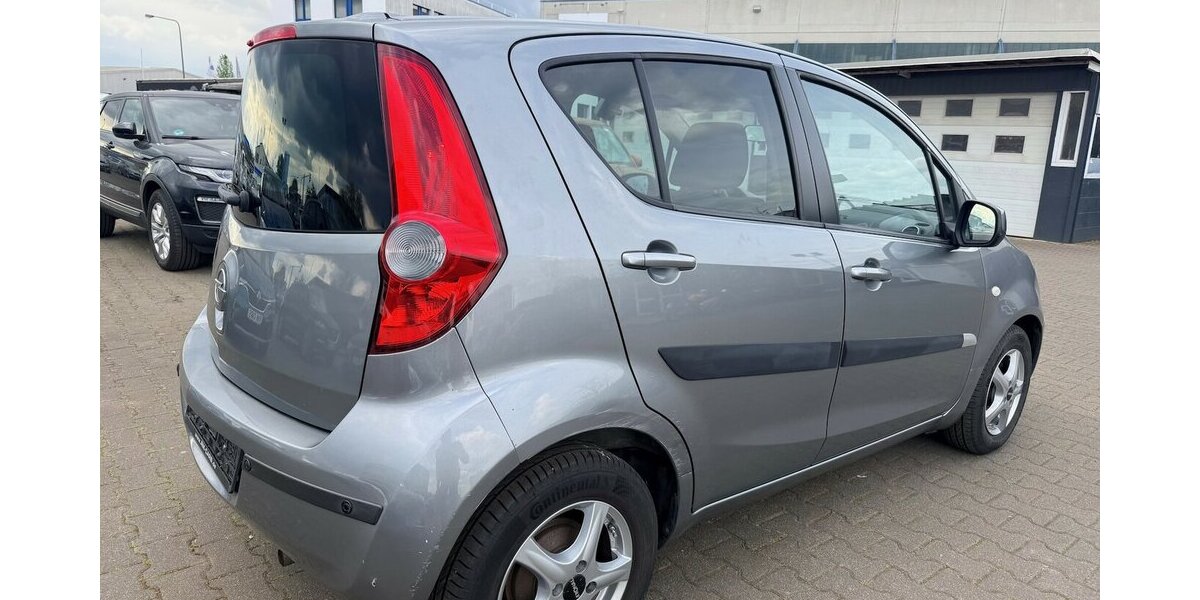 Opel Agila 1.2 Automatik TÜV 2.Hand 75.000 km 5.499 &euro; Frankfurt 60386
