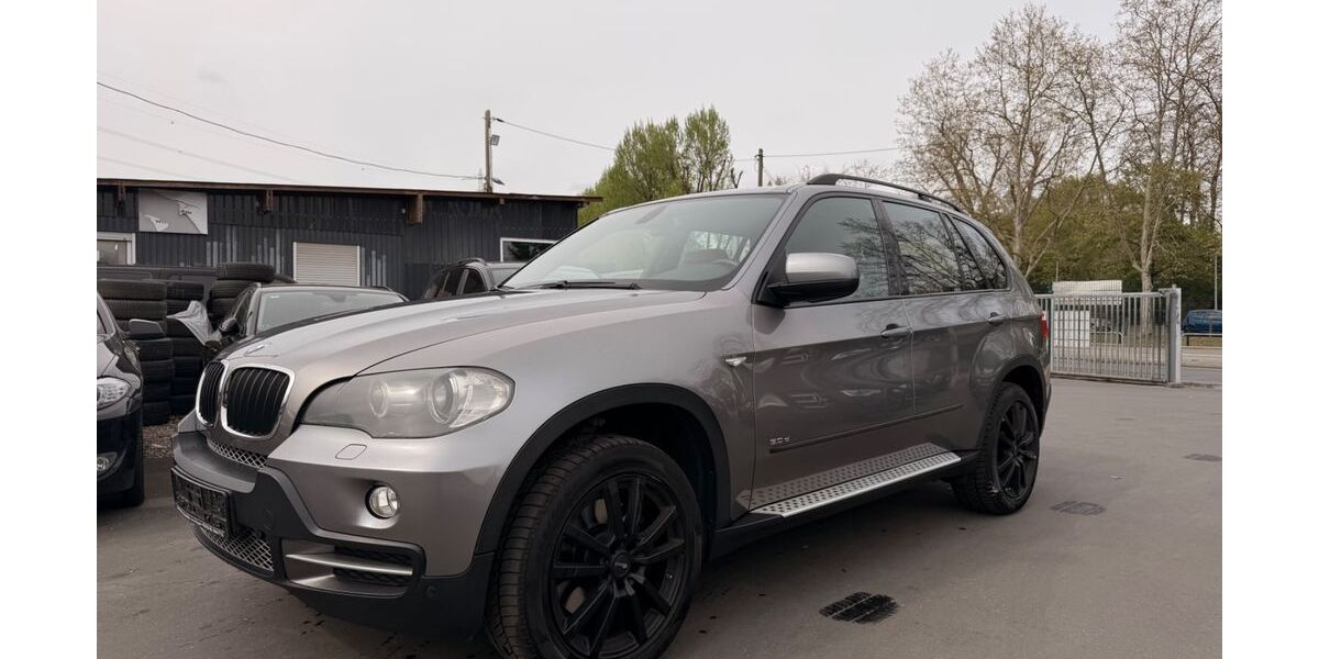 BMW X5 200.000 km 8.999 &euro; Frankfurt am Main 60486