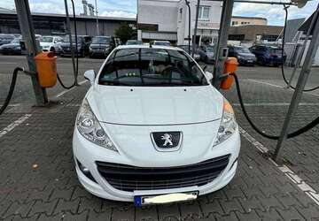 Peugeot 207 167.000 km 2.600 &euro; frankfurt am main 60326