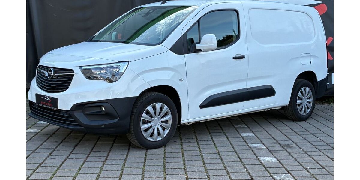Opel Combo 136.000 km 9.600 &euro; Mühlheim am main 63165
