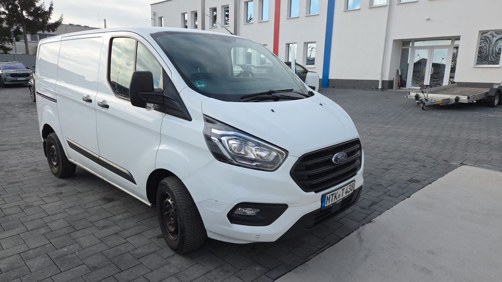 Ford Tourneo Custom 190.000 km 11.690 &euro; Hattersheim 65795