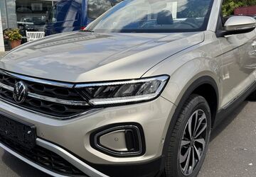 VW T-Roc 9.865 km 32.850 &euro; Frankfurt am Main 65936
