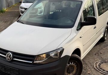 VW Caddy 270.000 km 8.999 &euro; Frankfurt am Main 65933
