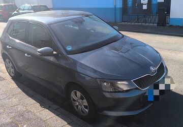 Skoda Fabia 111.500 km 8.500 &euro; Rodgau 63110