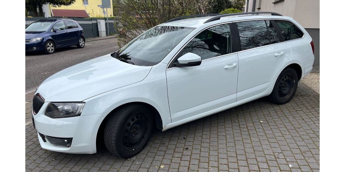 Skoda Octavia 299.999 km 6.499 &euro; Frankfurt 60528