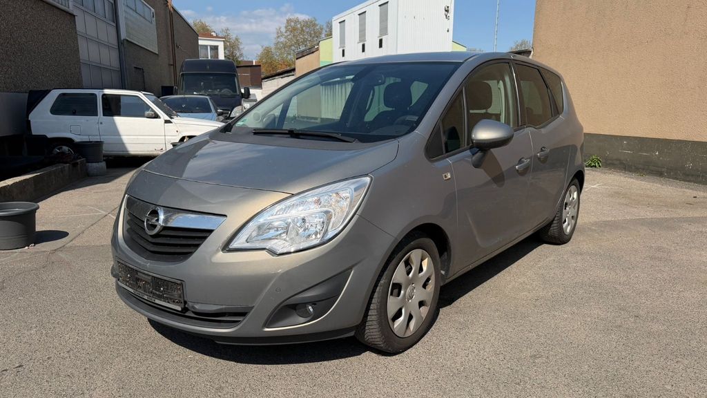 Opel Meriva 189.990 km 4.400 &euro; FRANKFURT 65933