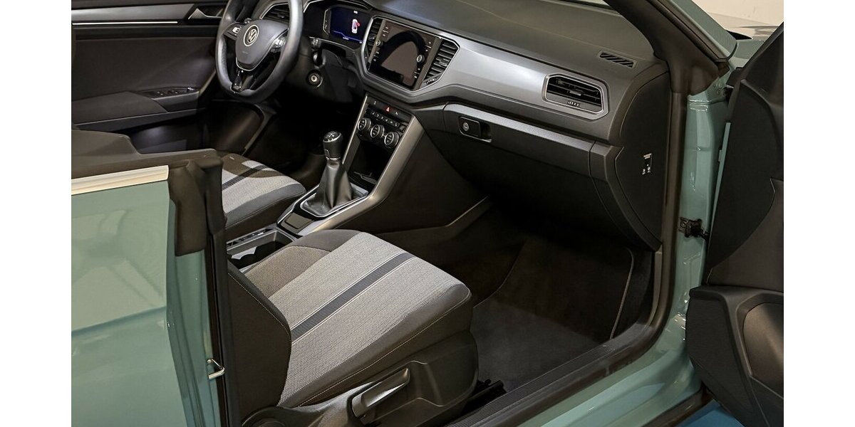 VW T-Roc Style Ready 2 Discover ´´Caktus Green´´ 32.900 km 19.900 &euro; Dreieich 63303