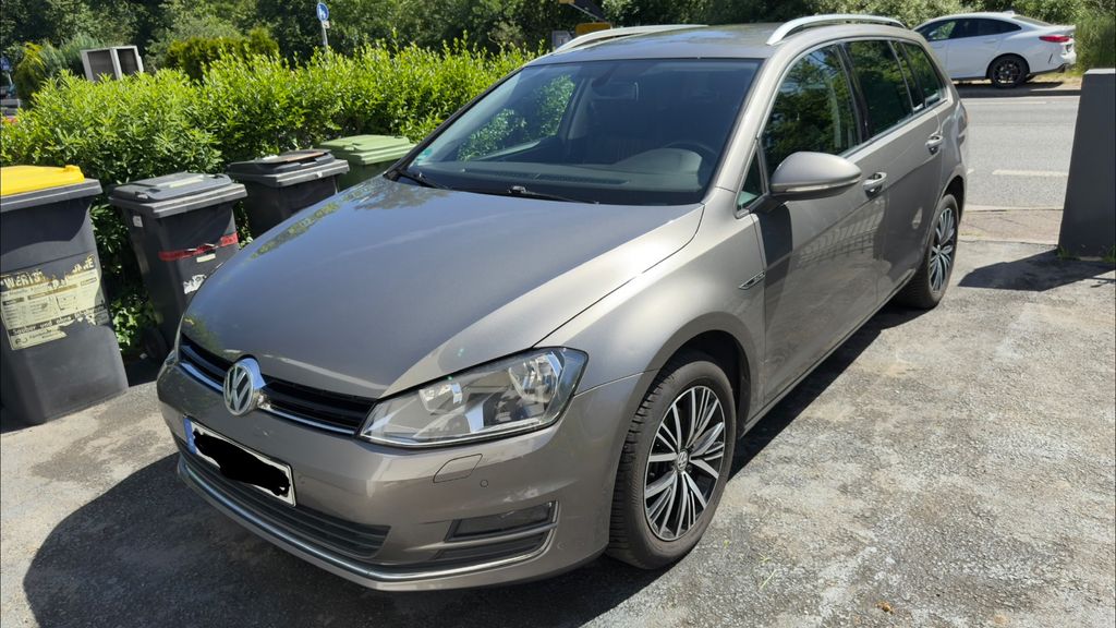 VW Golf 119.980 km 10.400 &euro; Offenbach 63069