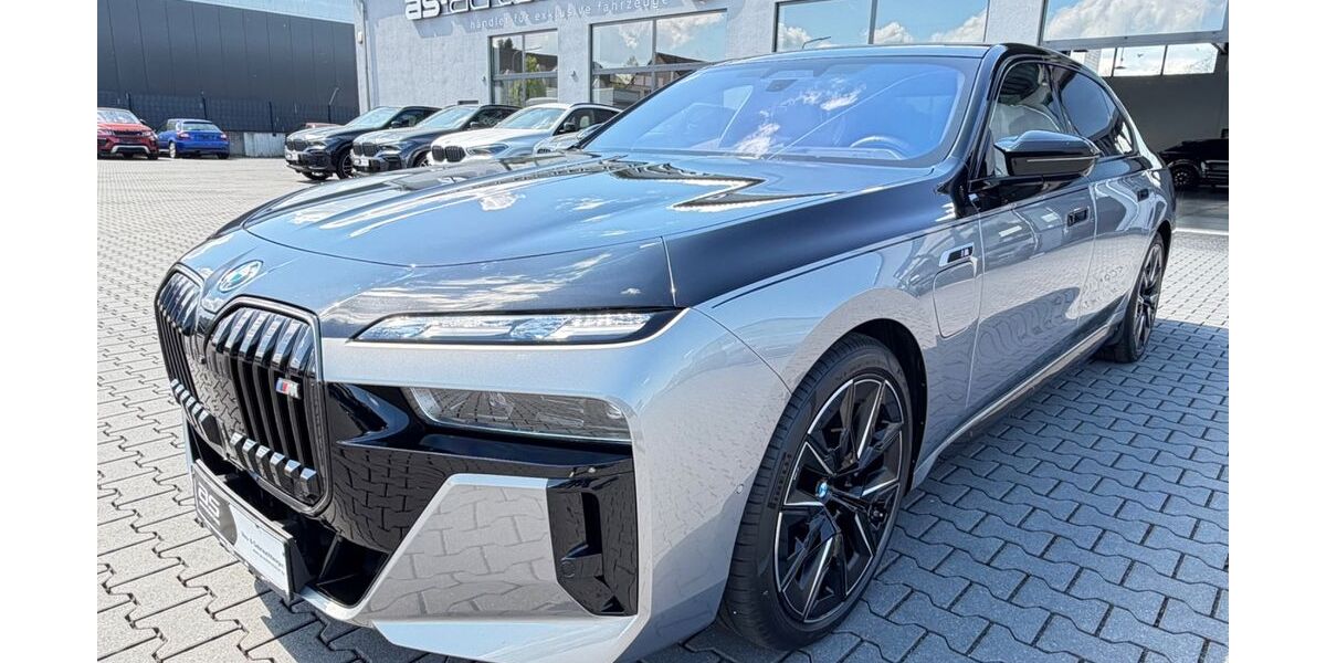 BMW M760 49.896 km 129.900 &euro; Hanau/Nähe Airport Frankfurt/M 63456
