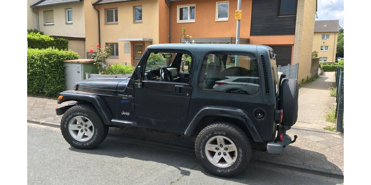 Jeep Wrangler 178.000 km 11.900 &euro; Darmstadt 64285