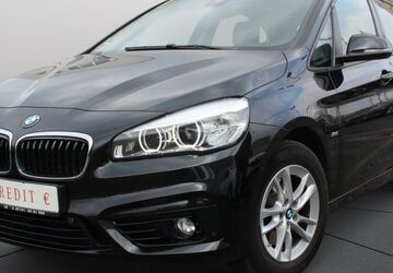 BMW 220 Active Tourer 124.700 km 12.300 &euro; Frankfurt am Main 60386