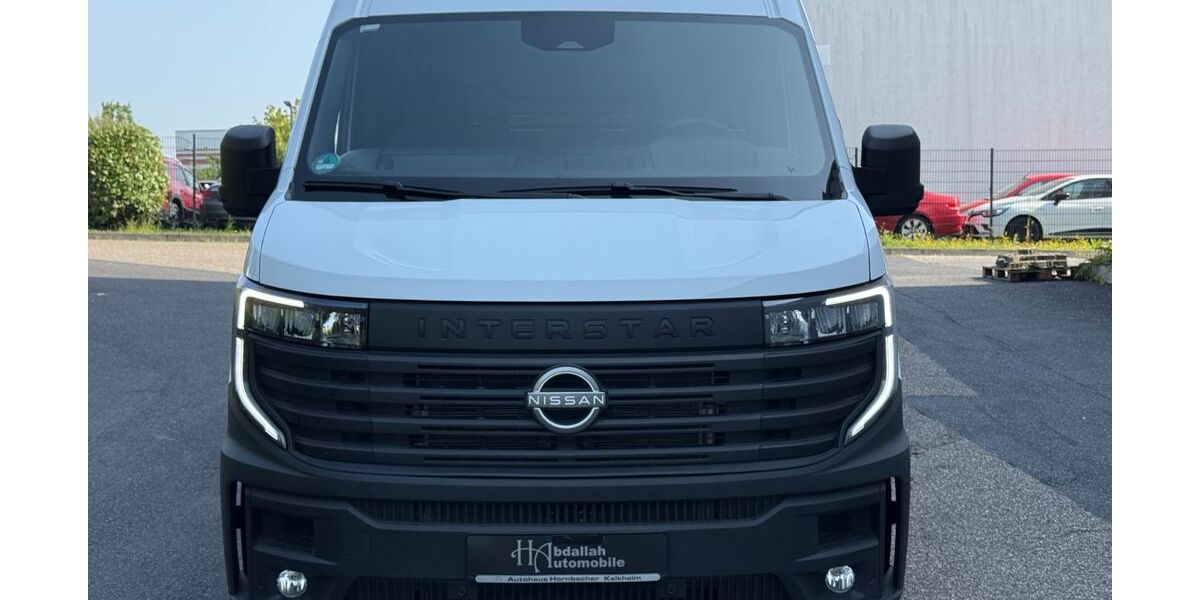 Nissan Interstar 6.851 km 33.999 &euro; Kelkheim 65779
