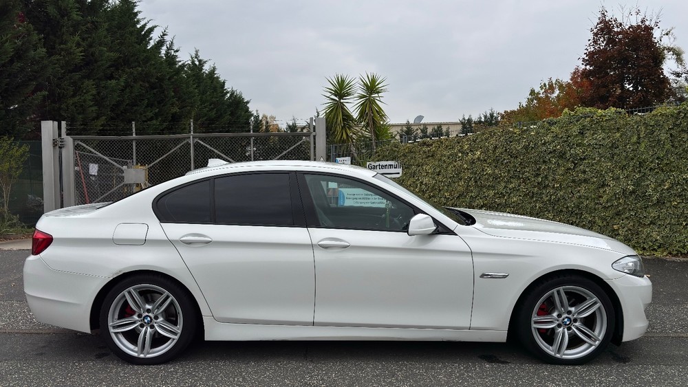 BMW 523 228.000 km 10.500 &euro; Frankfurt am Main 60311