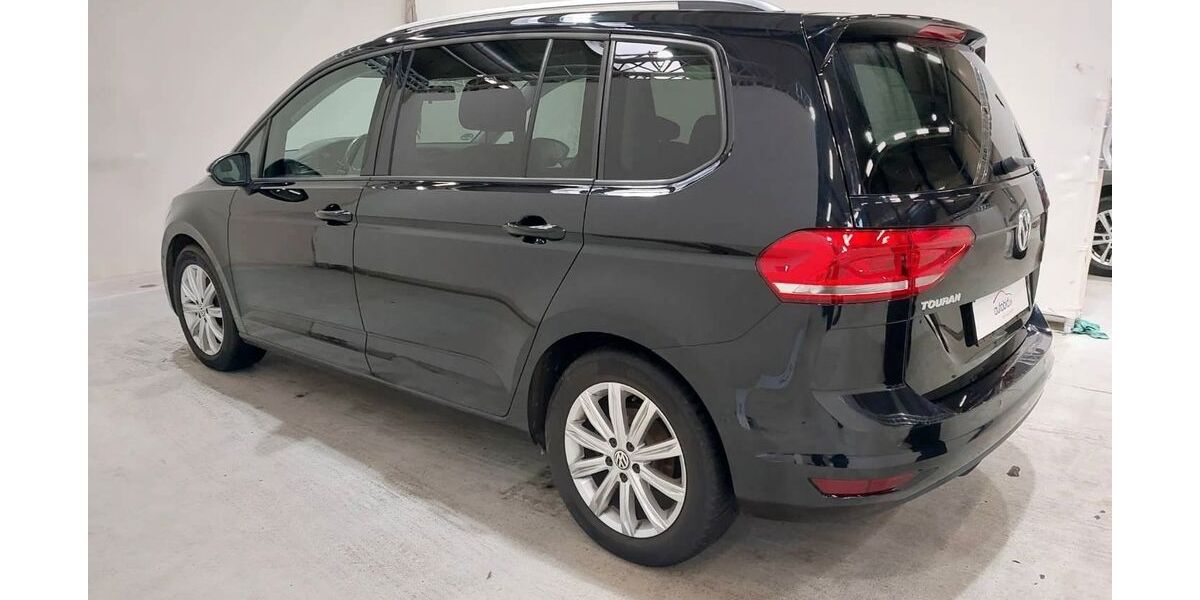 VW Touran 134.000 km 16.900 &euro; Frankfurt am Main 60388