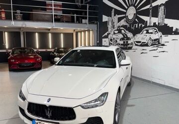 Maserati Ghibli 134.200 km 24.900 &euro; Eddersheim 65795