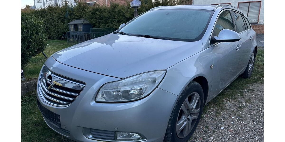 Opel Insignia 240.000 km 2.900 &euro; Russelsheim 65428