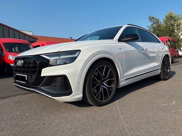 Audi Q8 111.000 km 53.990 &euro; Dreieich 63303