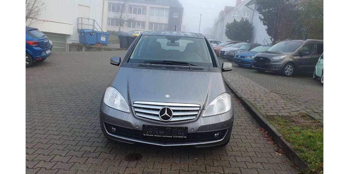 Mercedes-Benz A 160 98.047 km 6.600 &euro; Kronberg 61476