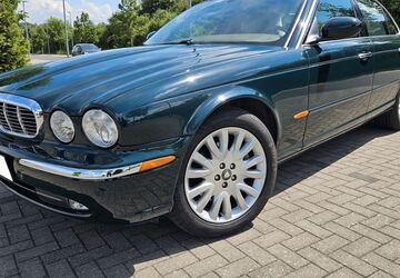 Jaguar XJ8 89.900 km 11.890 &euro; Langenselbold 63505