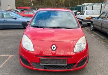 Renault Twingo 123.315 km 2.499 &euro; Hanau 63457