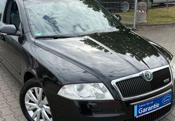 Skoda Octavia 299.861 km 2.450 &euro; Offenbach 63071