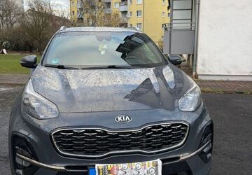 Kia Sportage 95.000 km 17.777 &euro; Offenbach 63075