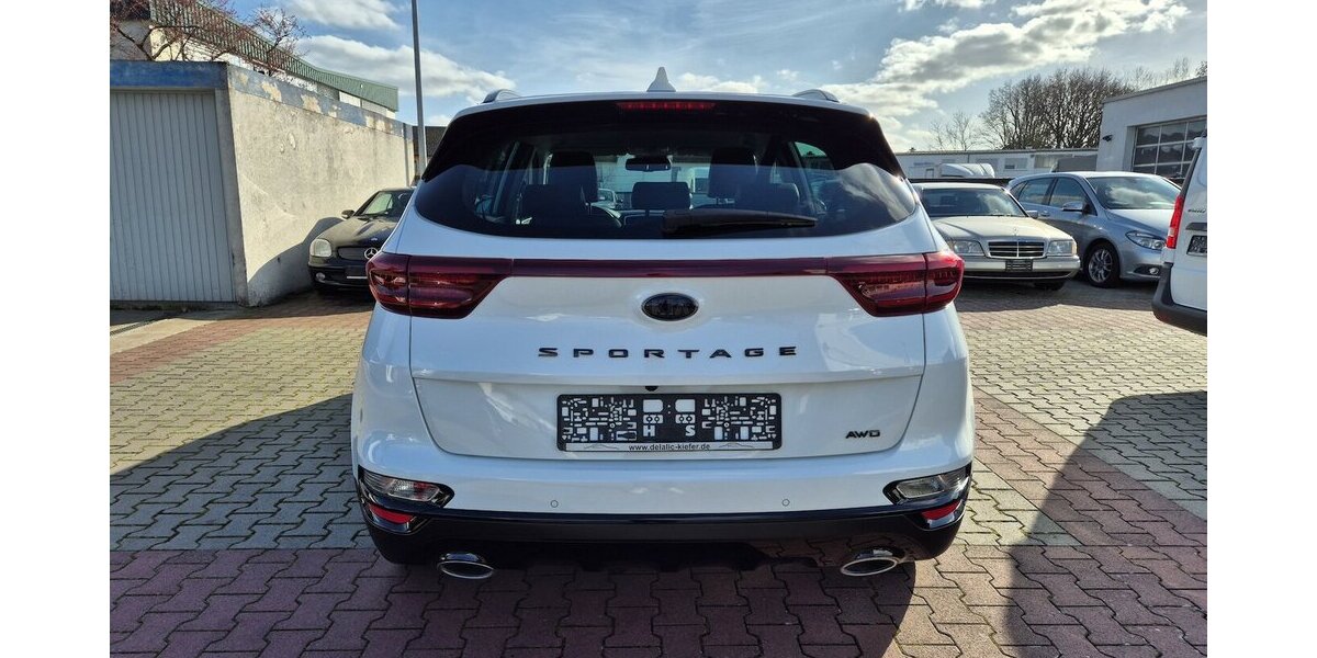 Kia Sportage Black Edition 4WD Automatik, AHK, Leder, 28.421 km 23.890 &euro; Rodgau 63110
