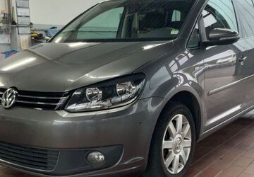 VW Touran 208.000 km 8.490 &euro; Schaafheim 64850