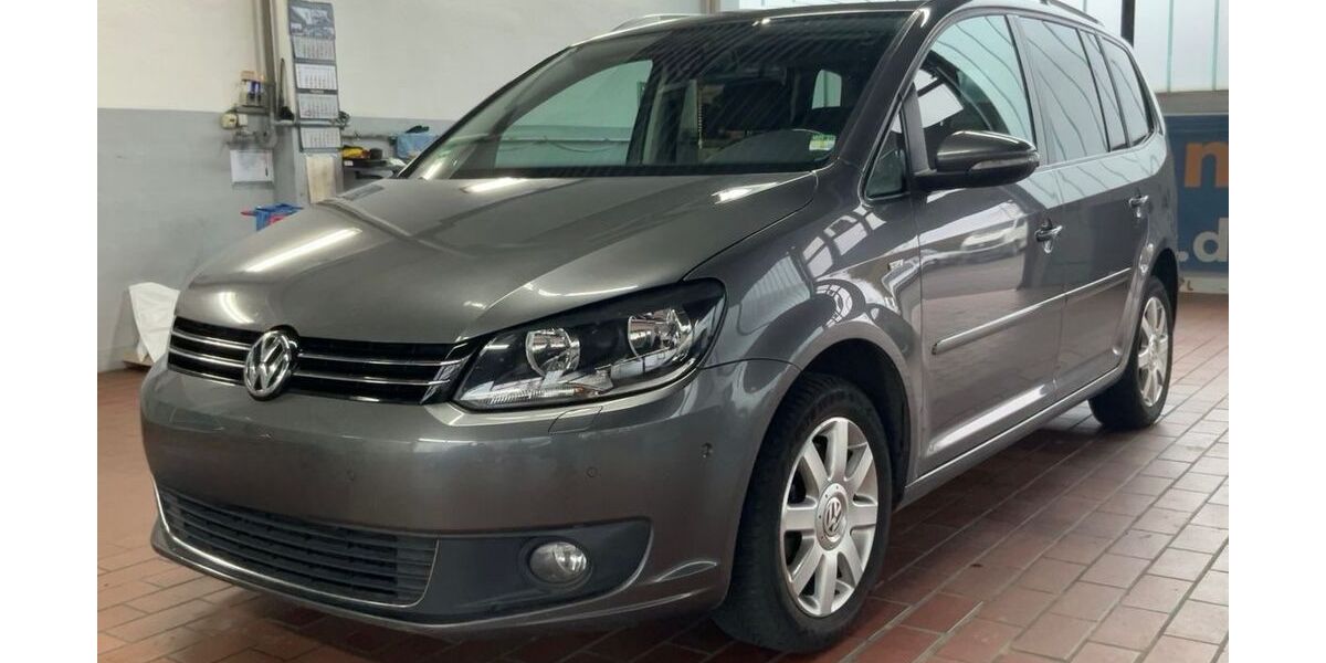 VW Touran 208.000 km 8.490 &euro; Schaafheim 64850