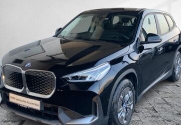 BMW iX1 39.352 km 30.977 &euro; Frankfurt 60314