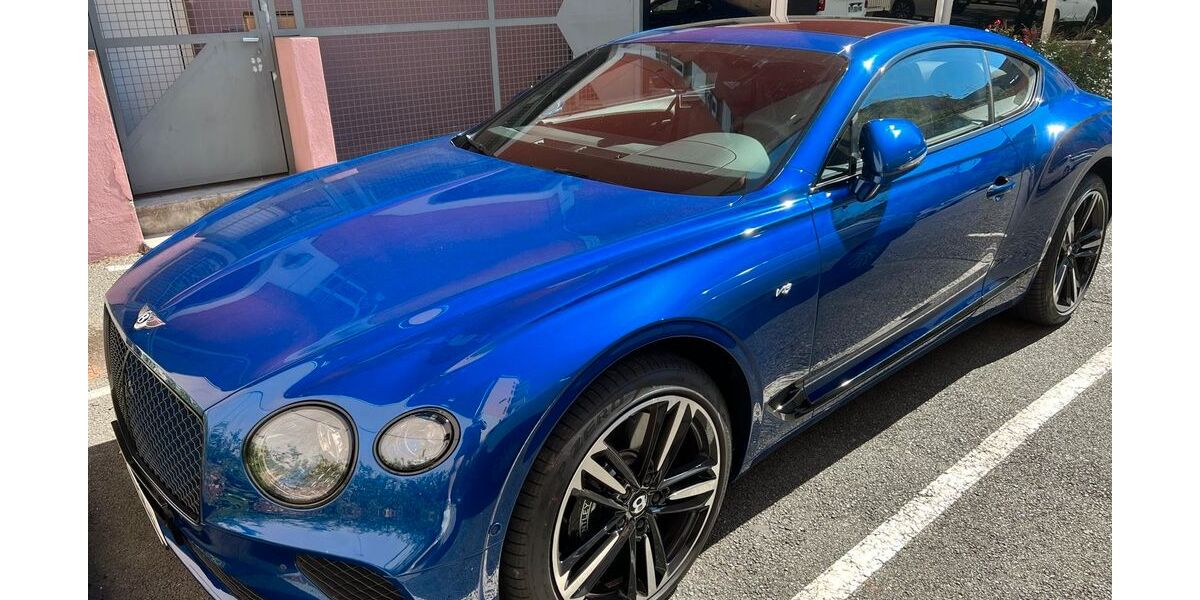 Bentley Continental GT 2.600 km 208.845 &euro; Kelsterbach 65451