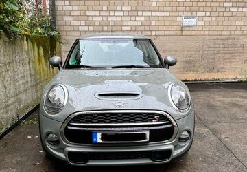 Mini Cooper S 71.570 km 18.890 &euro; Frankfurt am Main 60389