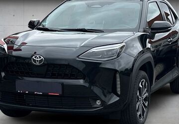 Toyota Yaris Cross 2.200 km 29.200 &euro; Mainaschaff 63814