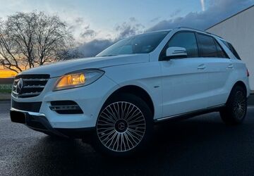 Mercedes-Benz ML 250 239.900 km 12.500 &euro; Frankfurt am Main 60486