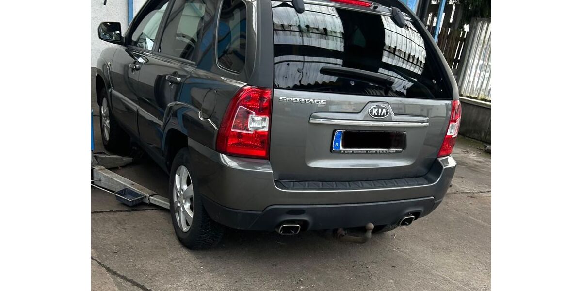 Kia Sportage 156.000 km 4.650 &euro; Offenbach 63069