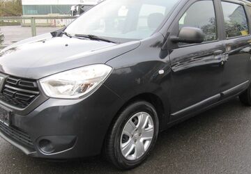 Dacia Lodgy 138.948 km 8.335 &euro; Schwalbach/Taunus 65824