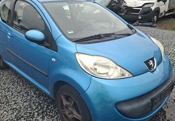 Peugeot 107 203.000 km 950 &euro; Rodgau Nieder-Roden 63110