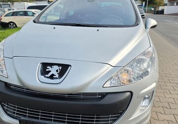 Peugeot 308 133.000 km 3.900 &euro; Dietzenbach 63128