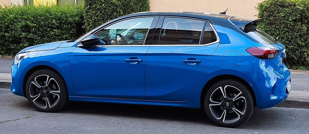 Opel Corsa 49.999 km 16.900 &euro; Kriftel 65830