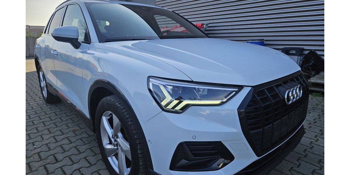 Audi Q3 160.000 km 21.301 &euro; Kelkheim 65779