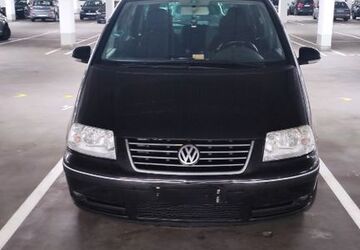 VW Sharan 329.000 km 2.499 &euro; Frankfurt am Main 60486