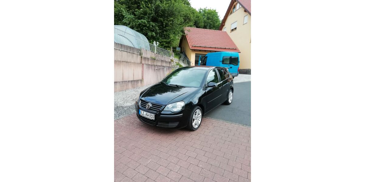 VW Polo 221.000 km 2.490 &euro; Moembris 63776