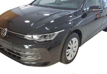 VW Golf 8.520 km 24.940 &euro; Bad Homburg 61348