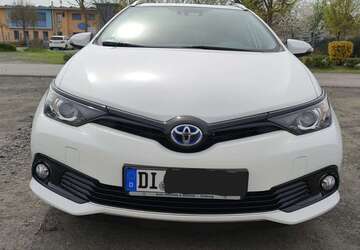 Toyota Auris 94.000 km 16.500 &euro; Babenhausen, Stadt 64832