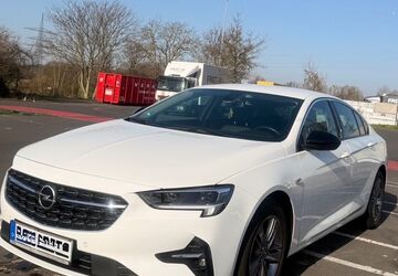 Opel Insignia 54.000 km 19.300 &euro; Rüsselsheim 65428