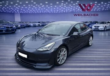 Tesla Model 3 100.000 km 26.900 &euro; Flörsheim 65439